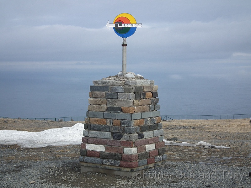 day6 nordkap 0087.jpg - North pole pointer